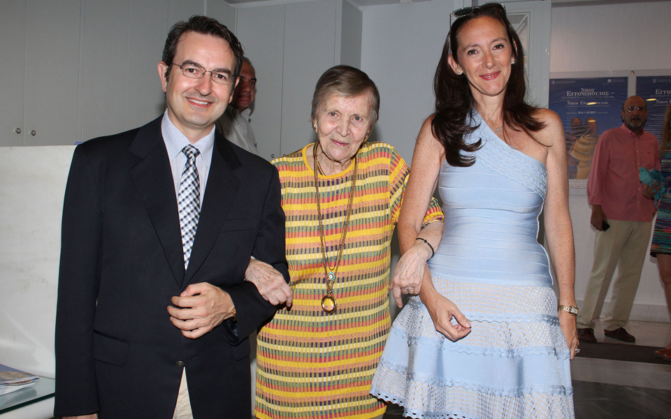 ζωγραφική-και-ποίηση-σμίγουν-στο-μουσ-2197201