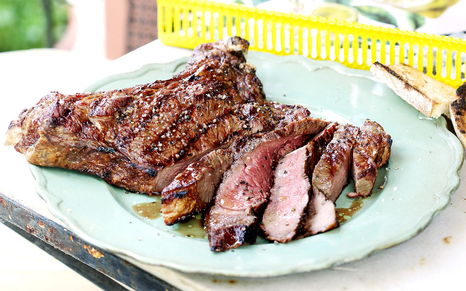 βistecca-fiorentina-το-κλασικό-ιταλικό-τ-bone-2192978