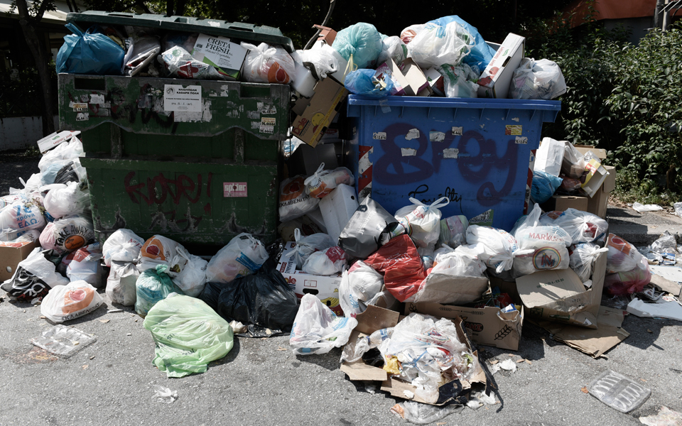 θεσσαλονίκη-στους-δρόμους-ιδιωτικά-α-2197329