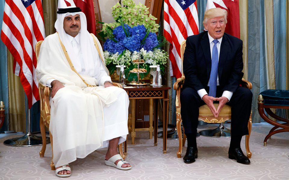 γιατί-και-ποιους-ενοχλεί-το-κατάρ-2194473