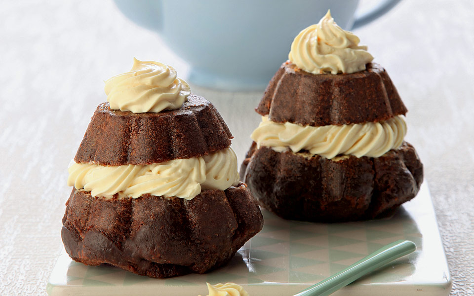 mπαμπάς-σοκολάτα-με-κρέμα-από-φρούτα-το-2193599