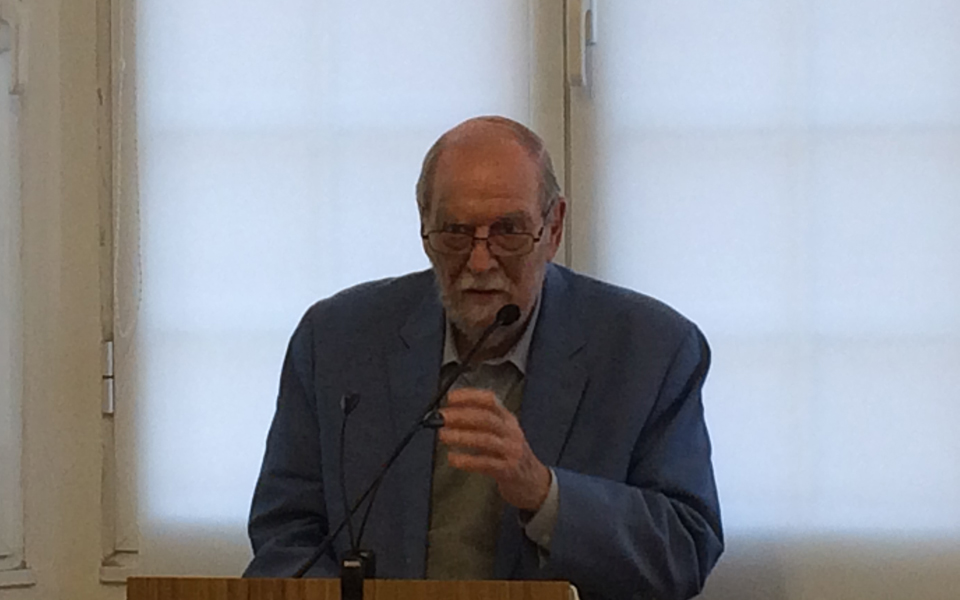 οταν-ο-χαρισματικός-εντμουντ-κίλι-απα-2194388