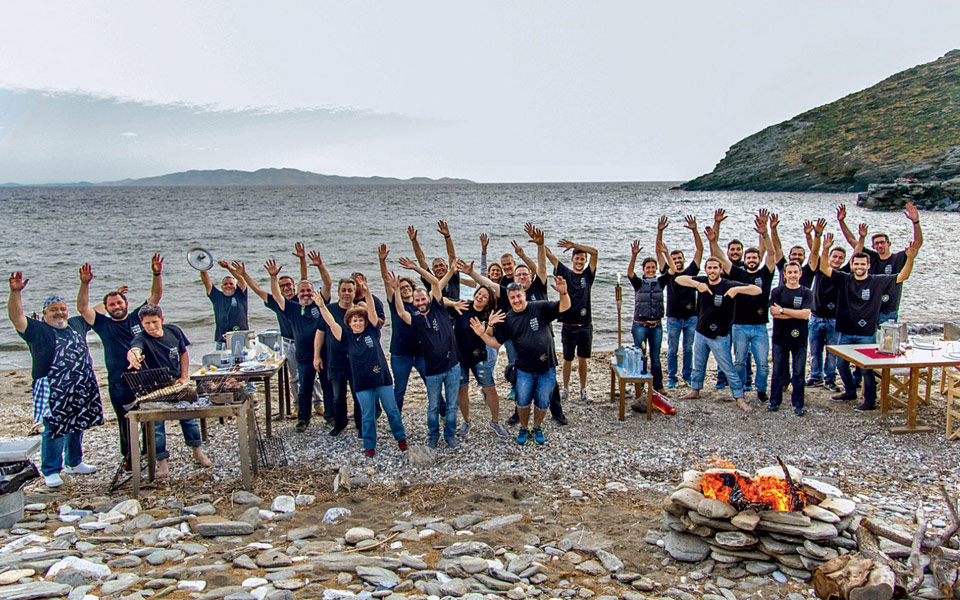 τα-θαύματα-της-τήνου-2197022