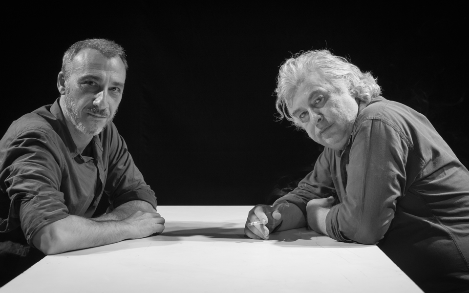 οιδίπους-επί-κολωνώ-με-τέσσερις-ιερ-2197849