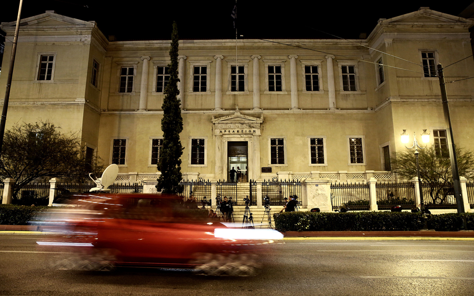 η-δικαιοσύνη-έχει-ανάγκην-ελαίου-ίνα-2193036