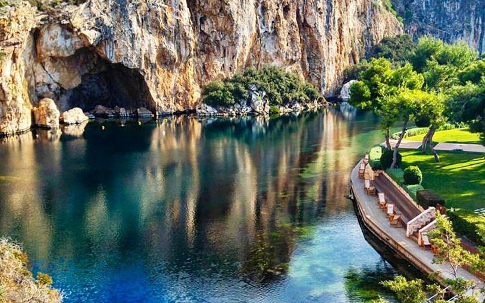 η-λίμνη-αγαπάει-τη-μουσική-2201651