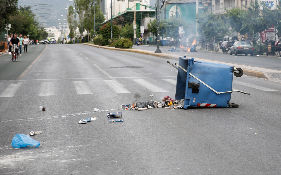 πυρ-ομαδόν-στην-κυβέρνηση-2200688