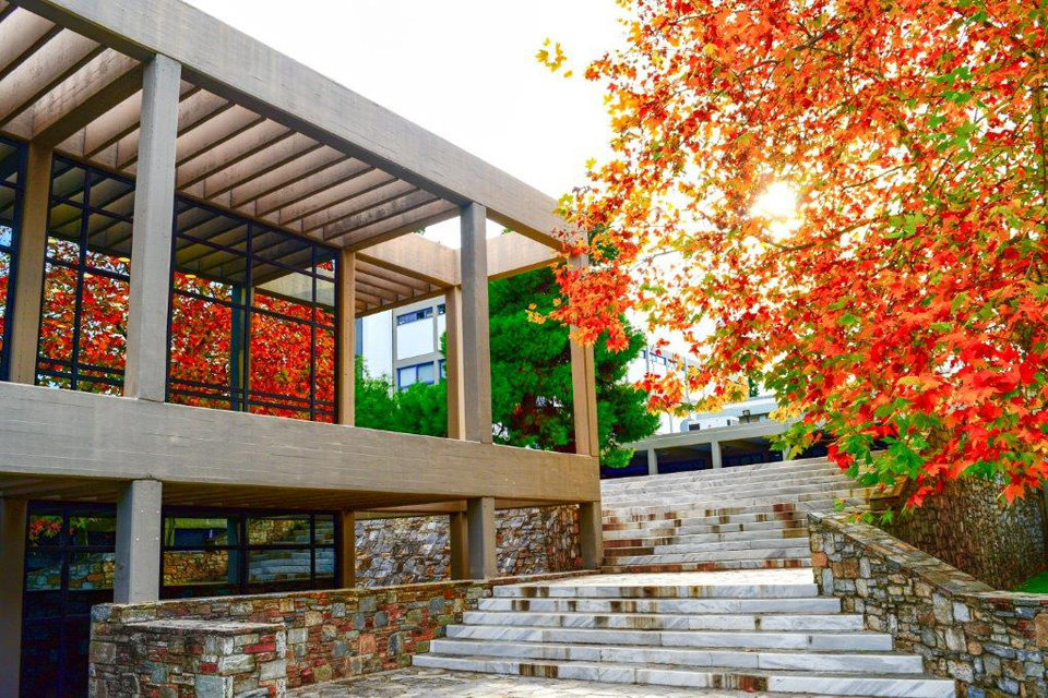 μια-άλλη-εκπαίδευση-είναι-εφικτή-υποτ-2201730