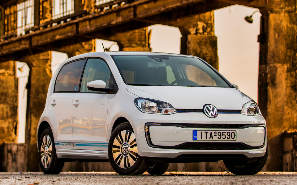 volkswagen-e-up-powered-by-protergia-με-19-950-ευρώ-2200421