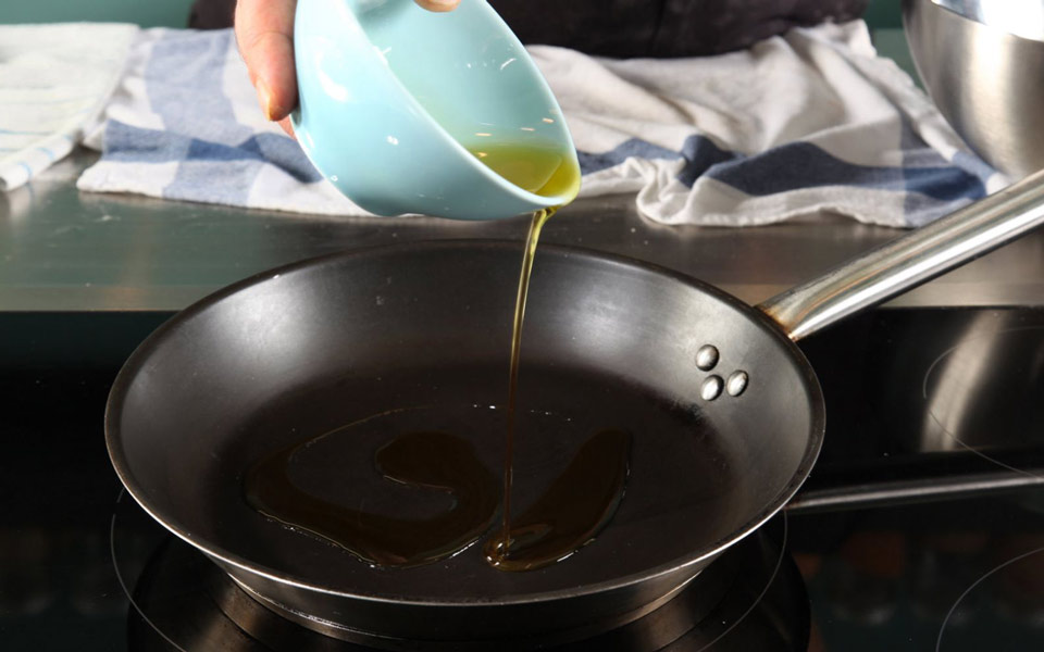 το-σωστό-λάδι-για-τηγάνισμα-2201947