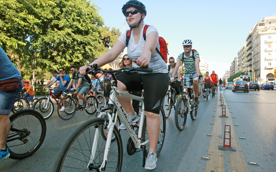 ερχονται-στη-λέσβο-για-ορθοπεταλιά-το-2202457