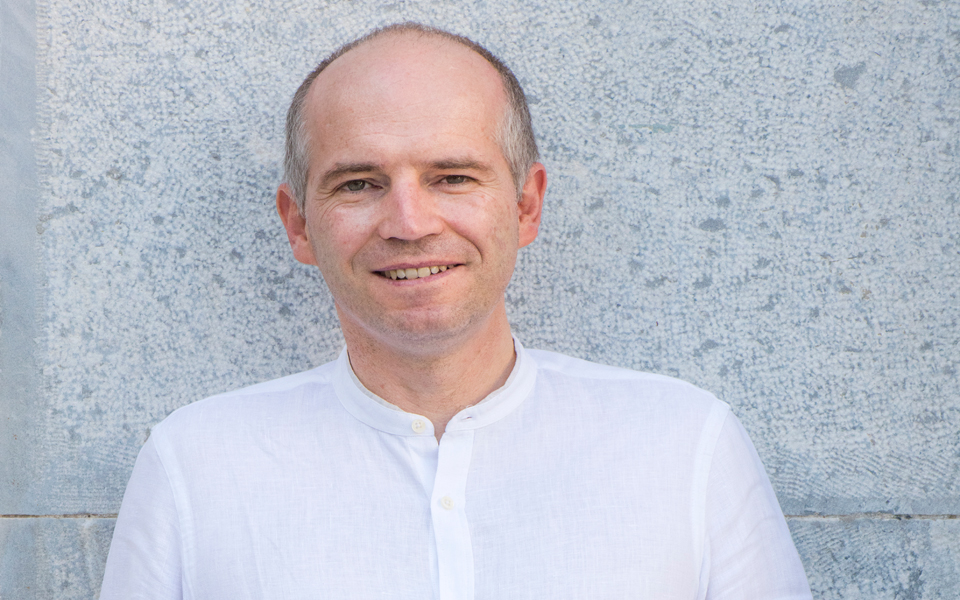 τ-αναστασιάδης-ανθρωποι-της-ρήξης-σπα-2200104