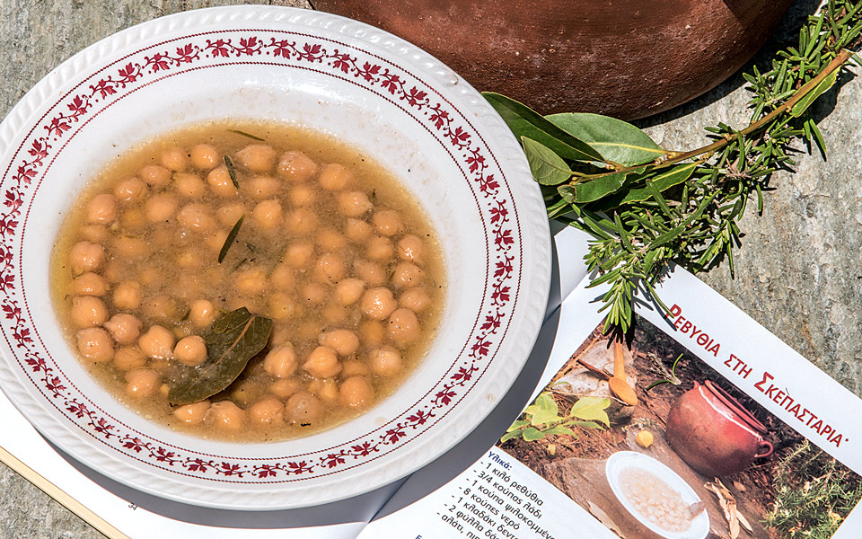 ρεβίθια-στη-σκεπασταριά-2198504