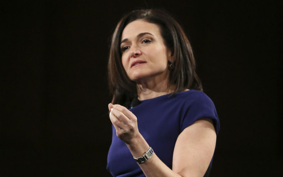 σέριλ-σάντμπεργκ-να-πληρώνετε-καλά-τ-2202636