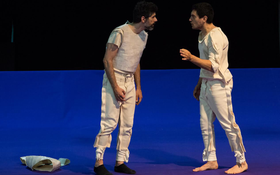 αμήχανες-βάκχες-2200585