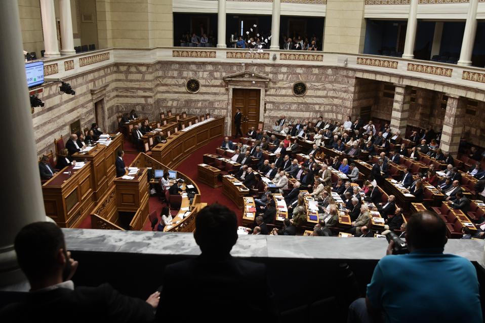 παραβίαση-του-κανονισμού-της-βουλής-α-2202712