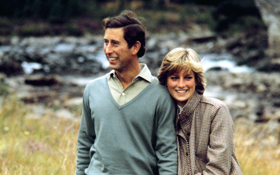 αποκαλύψεις-για-τη-ζωή-της-νταϊάνα-2202822