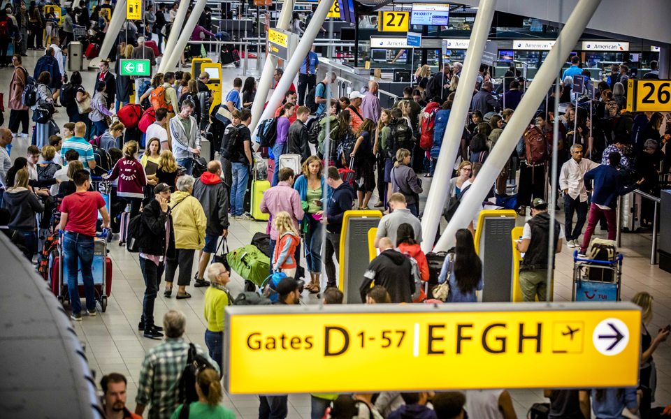 καθυστερήσεις-στα-ευρωπαϊκά-αεροδρό-2202981
