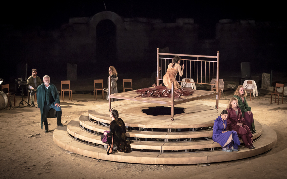 τα-ακραία-μονοπάτια-του-έρωτα-2203211