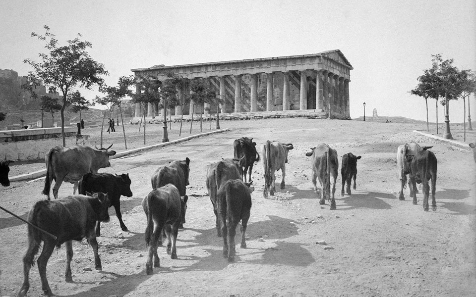 φθινόπωρο-με-ιστορία-και-αρχιτεκτονι-2203690