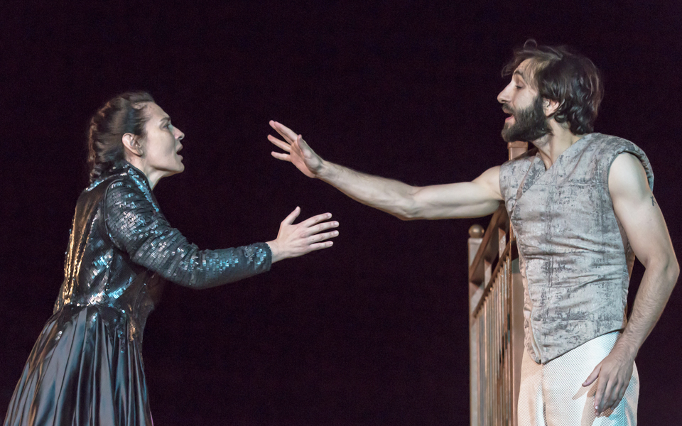 η-διπλή-φύση-της-μήδειας-2203952