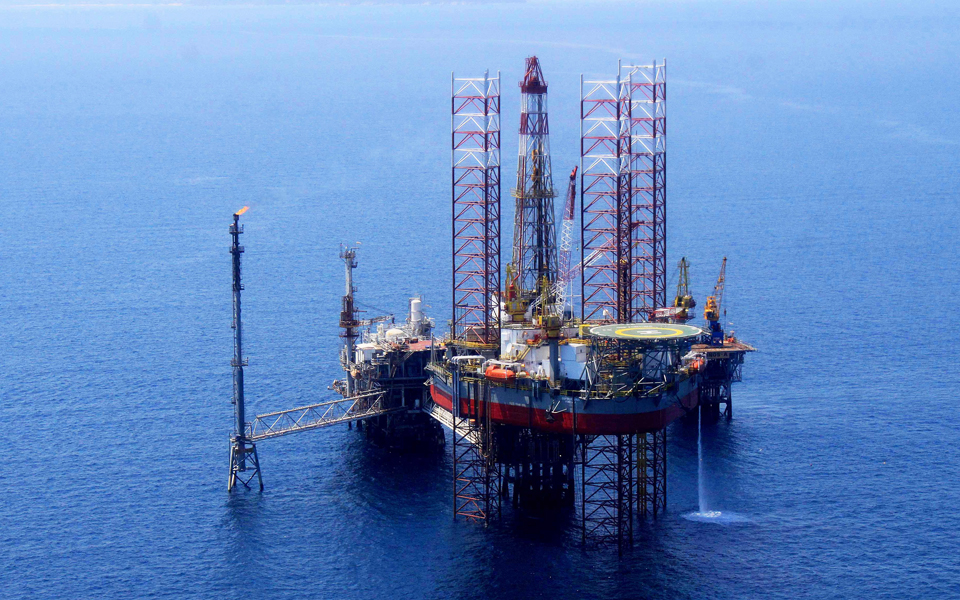 υπεγράφησαν-οι-αποφάσεις-για-τα-πετρέ-2203933