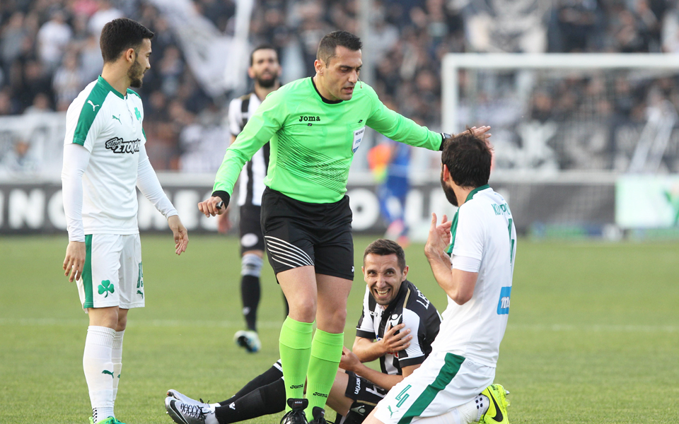 ποδόσφαιρο-επεσαν-κεφάλια-στη-διαι-2204442