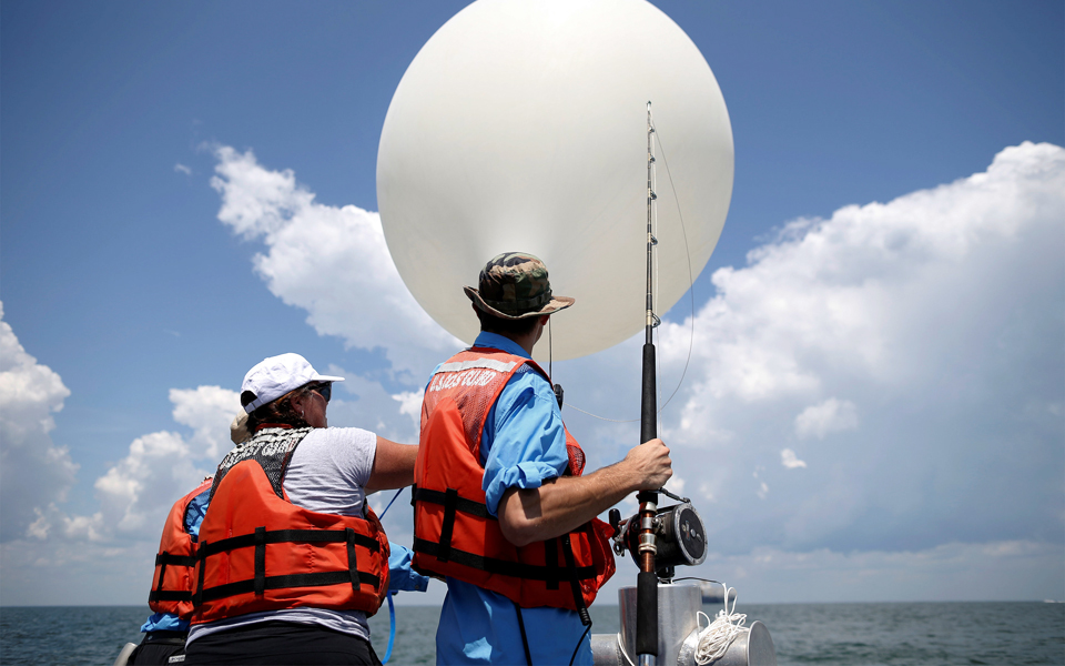 ολική-έκλειψη-ηλίου-ένα-σχολείο-για-το-2205443