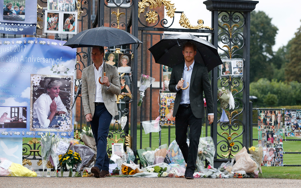 είκοσι-χρόνια-από-τον-θάνατο-της-νταϊά-2206968