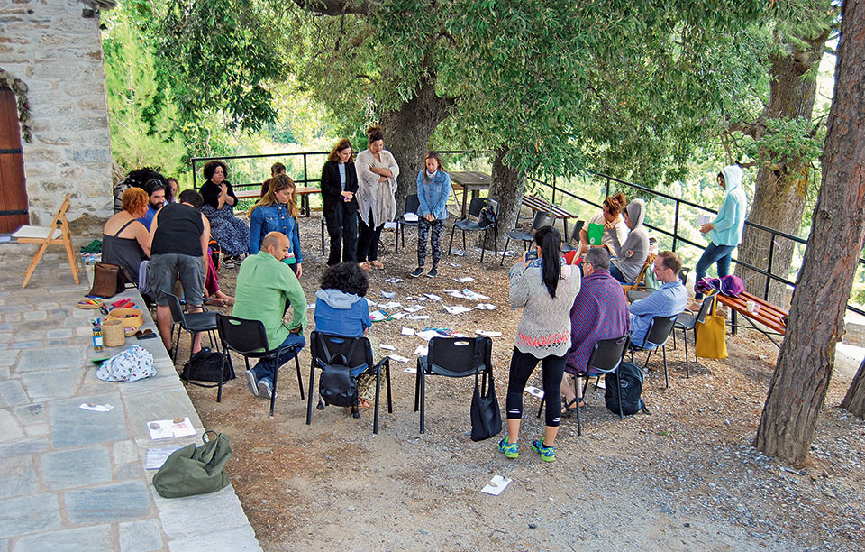 αταλάντη-απέργη-δραματοθεραπεύτρια-2203504