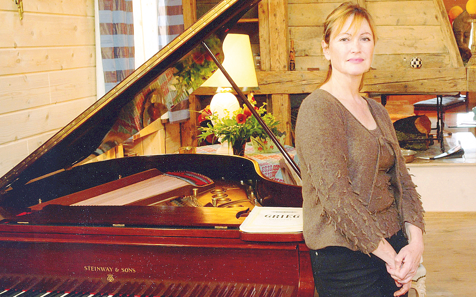 μουσική-λάμψη-και-εξαίσια-ταλέντα-στο-9-2206036