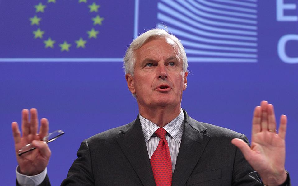 μισέλ-μπαρνιέ-h-βρετανία-πρέπει-να-αρχ-2206588