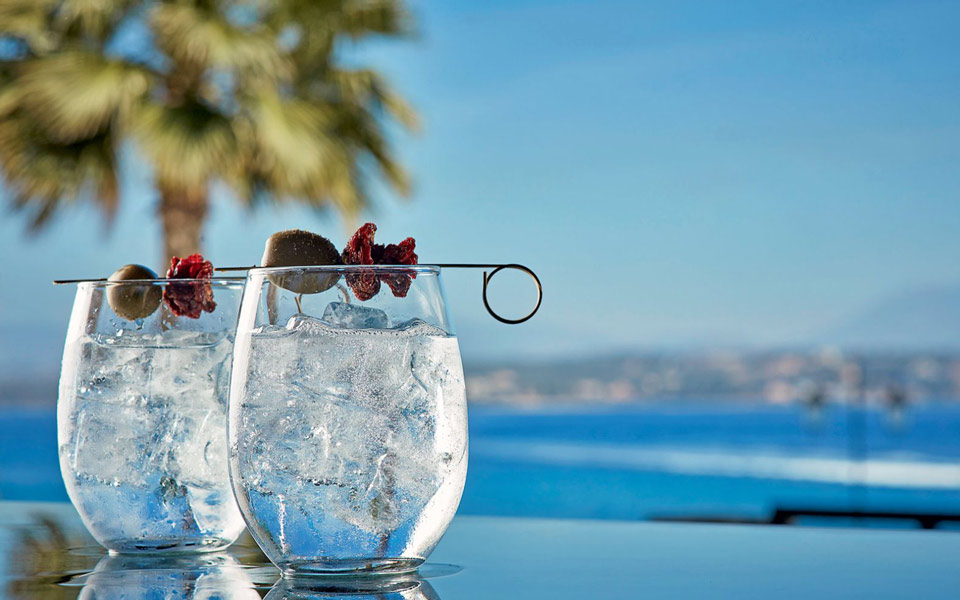 ευ-πίνειν-στην-αθήνα-2205623