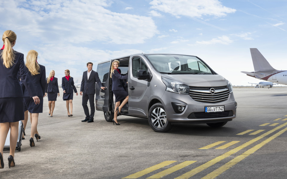νέα-opel-vivaro-tourer-και-combi-2205537