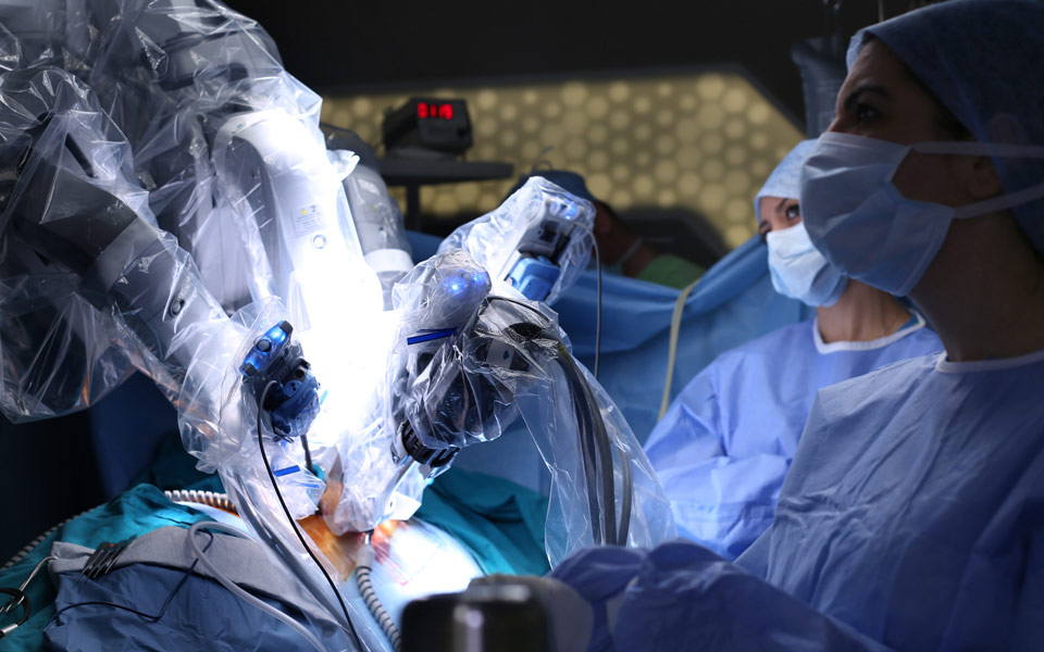 ρομποτική-ηπατεκτομή-2202833