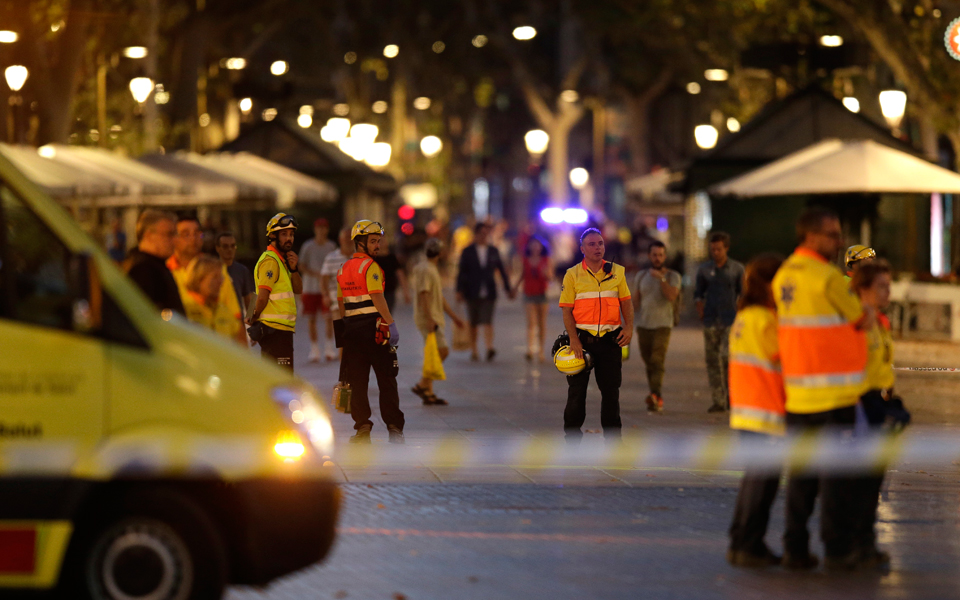 μια-ελληνίδα-μεταξύ-των-τραυματιών-τη-2205178