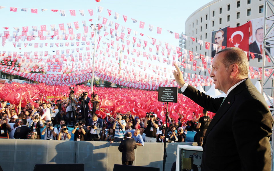 ετοιμάζει-κινήσεις-για-συρία-και-ιράκ-2203834