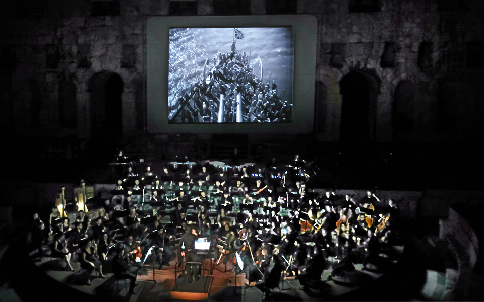 η-κρατική-σε-ρόλο-συνοδού-ταινίας-2207265