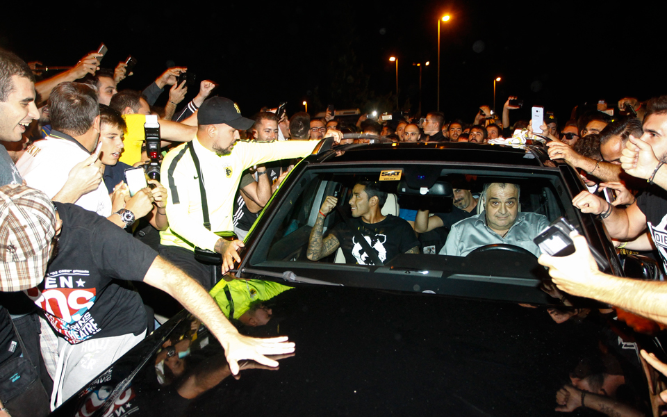 ντελίριο-στην-αεκ-για-αραούχο-2207172