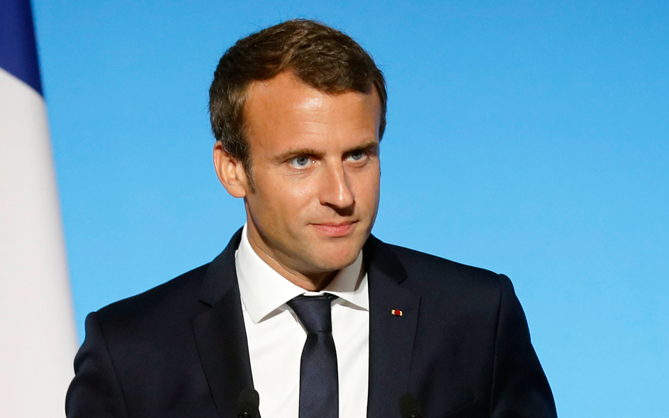 συνέντευξη-μακρόν-στην-κ-είμαι-αισ-2208006