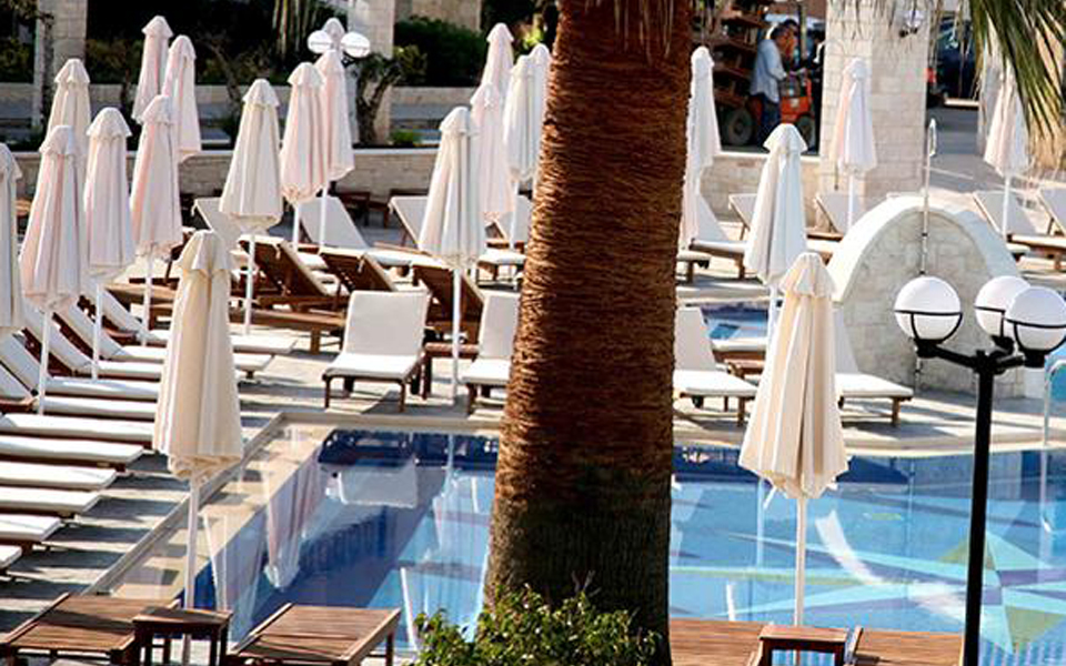 δεύτερο-ξενοδοχείο-στην-κρήτη-υπό-τη-δ-2209307