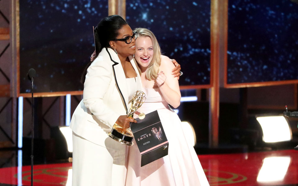 τα-emmy-ψηφίζουν-διαδίκτυο-2209817