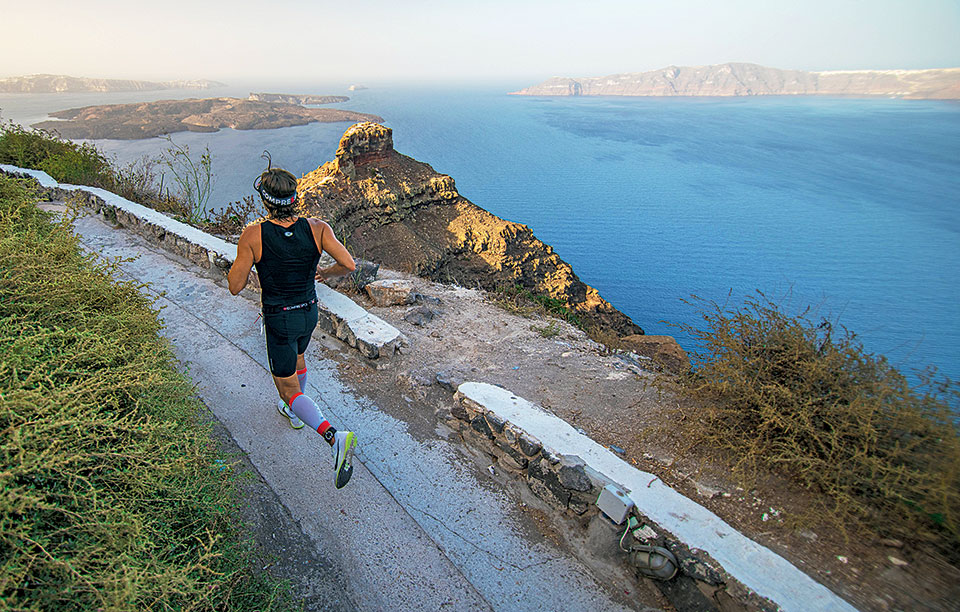 λάβετε-θέσεις-για-santorini-experience-2208186