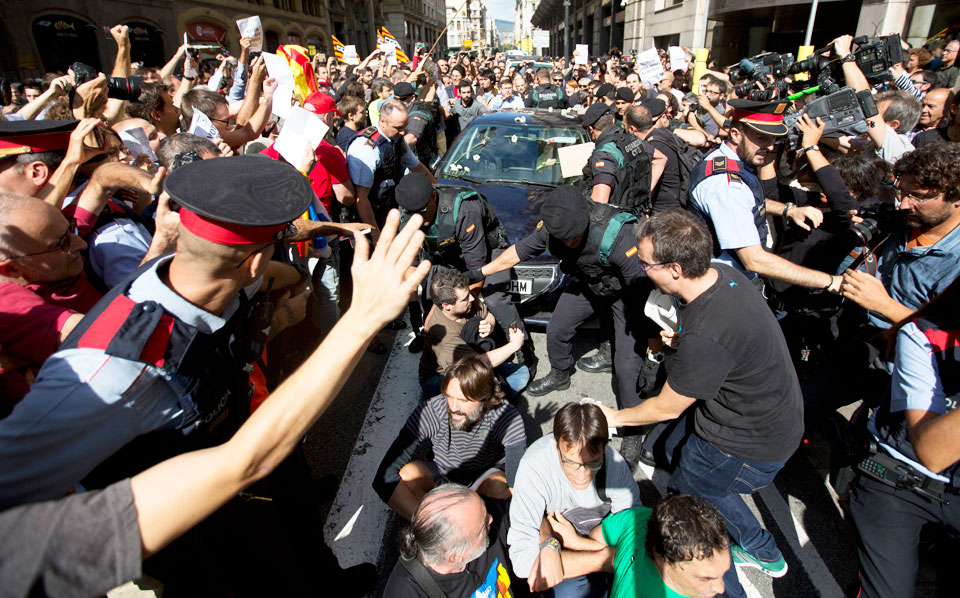 βαθαίνει-το-ρήγμα-στην-ισπανία-2210146