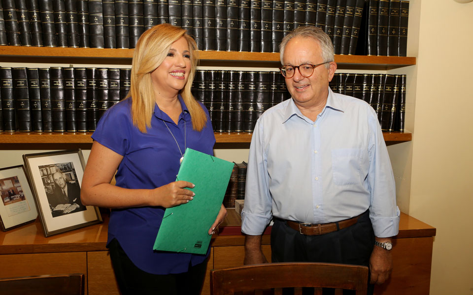 σε-αναζήτηση-χρόνου-χρημάτων-και-εγγυ-2210628