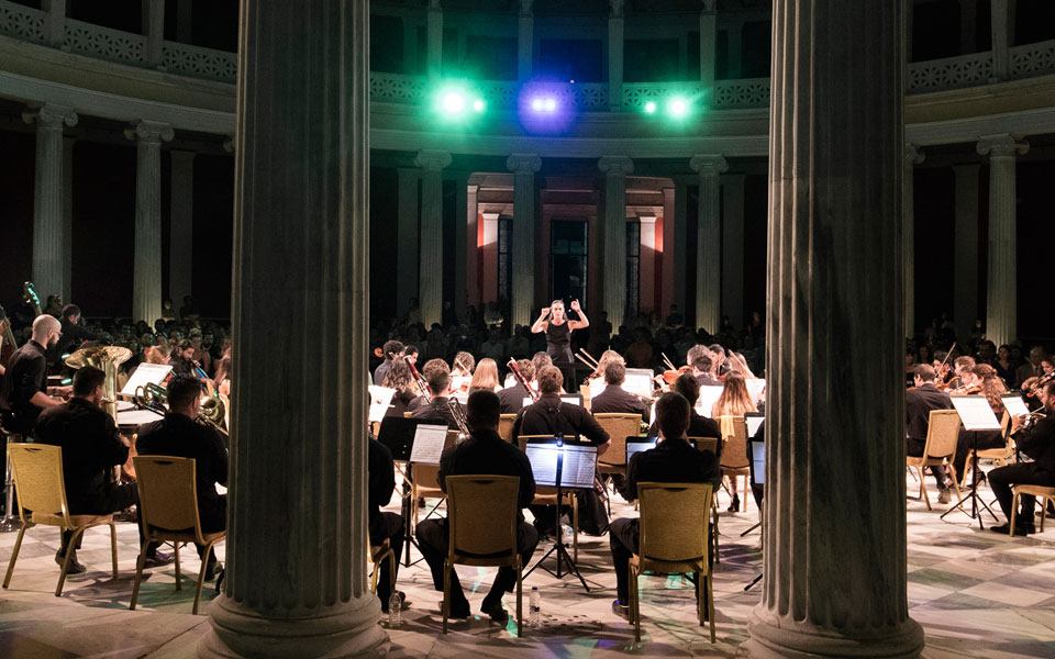 εντυπωσιακή-συναυλία-της-ελληνοτουρ-2210486