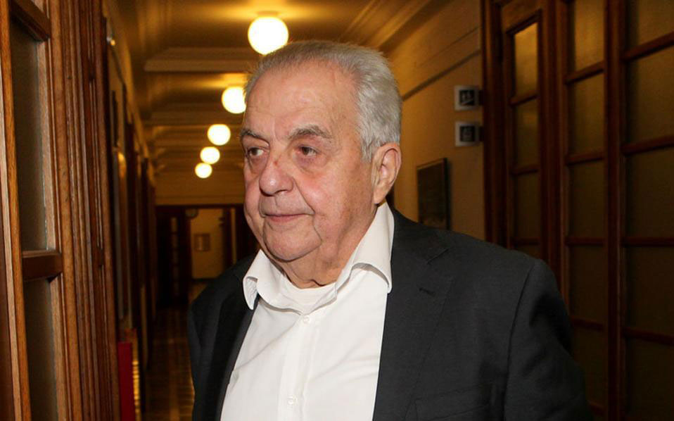 φλαμπουράρης-παραποιήθηκε-η-αναφορά-2207699