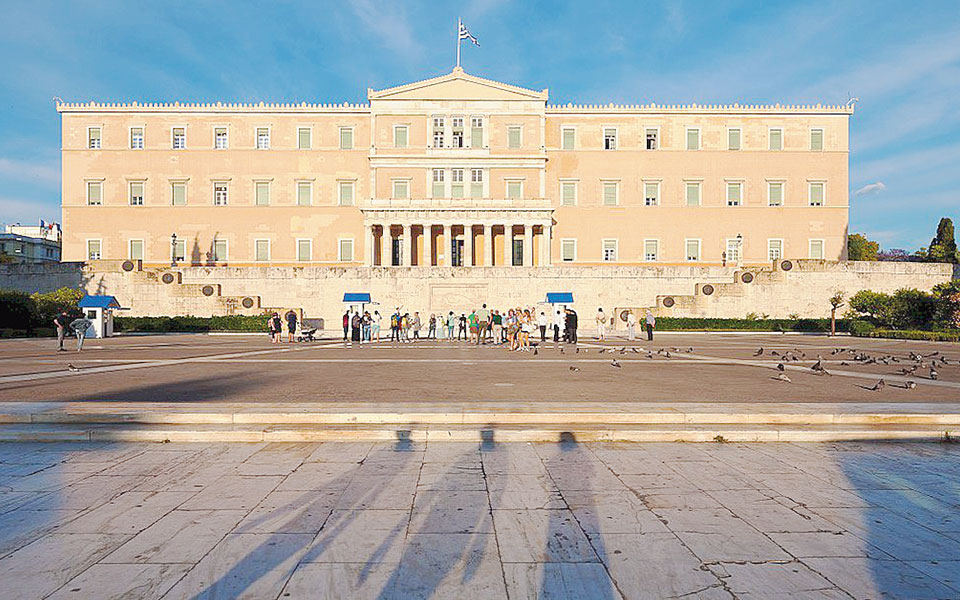 ταξίδι-στις-πόλεις-του-χθες-και-του-σήμ-2210385
