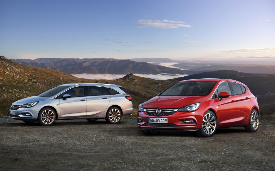 to-opel-astra-έφτασε-τις-500-000-παραγγελίες-2210325