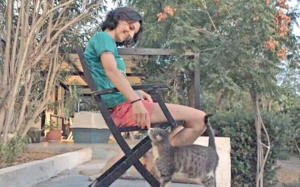 ενα-24ωρο-με-την-ποιήτρια-και-μεταφράστρ-2207254